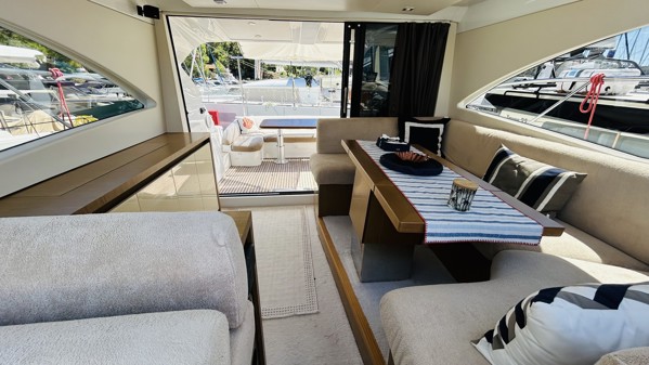 2014 BENETEAU GT 49