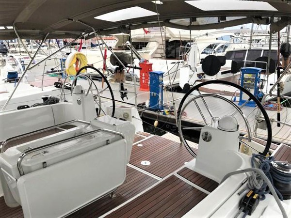 2016 JEANNEAU SUN ODYSSEY 469