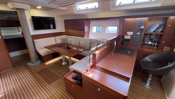 2015 HANSE 575  