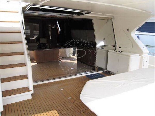 2001 FERRETTI 80