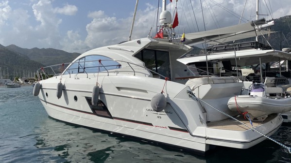 2014 BENETEAU GT 49