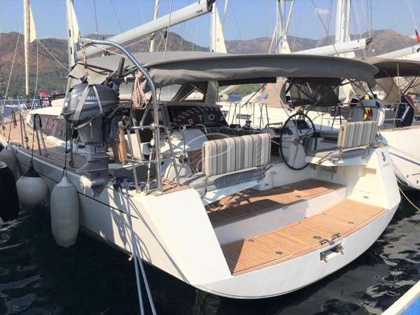 2011 BENETEAU SENSE 50