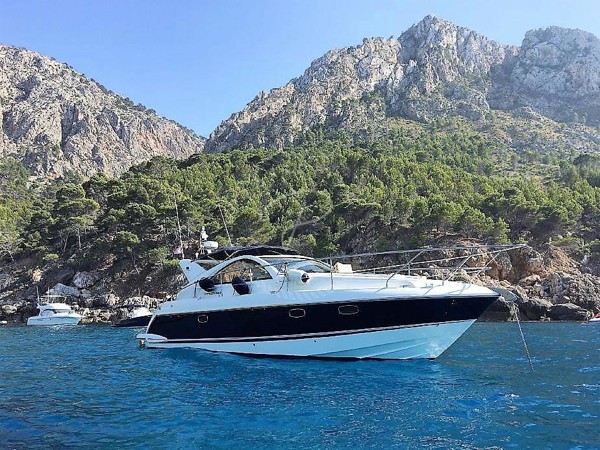 2011 FAIRLINE TARGA 38