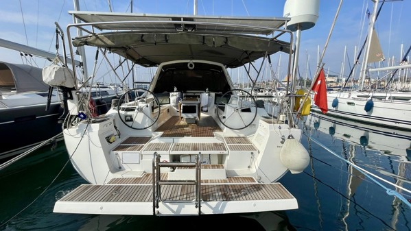 2015 BENETEAU OCEANIS 45