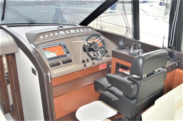 2010 PRESTIGE 60 FLY