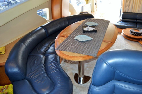 2006 AZIMUT 55 FLY