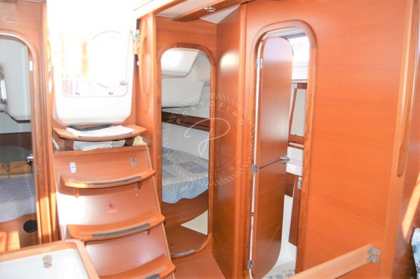 2011 DUFOUR 405 GRAND LARGE
