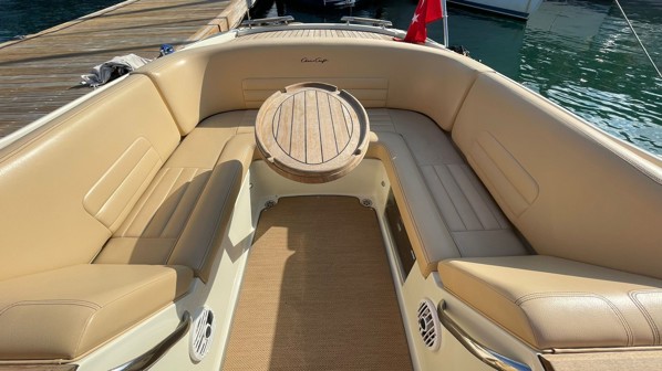 2011 CHRIS CRAFT CORSAIR 25