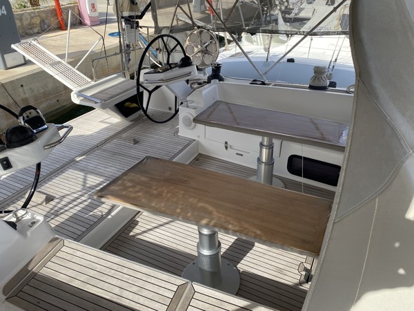 2015 HANSE 575  