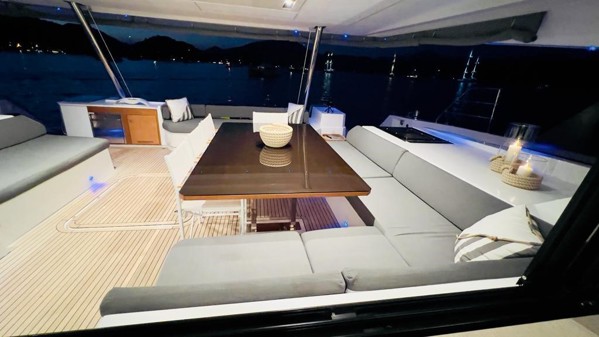 2021 FOUNTAINE PAJOT SAMANA 59