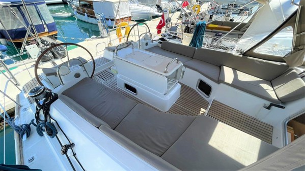 2016 JEANNEAU SUN ODYSSEY 50 DS