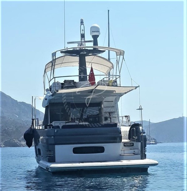 2015 AZIMUT MAGELLANO 53