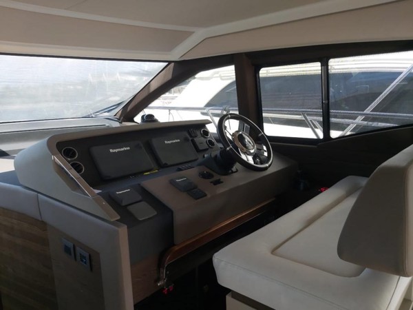 2015 AZIMUT 50