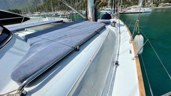 2010 CUSTOM SLOOP 72 FEET