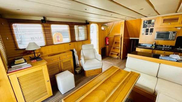 2005 CUSTOM TRAWLER 55 STEEL