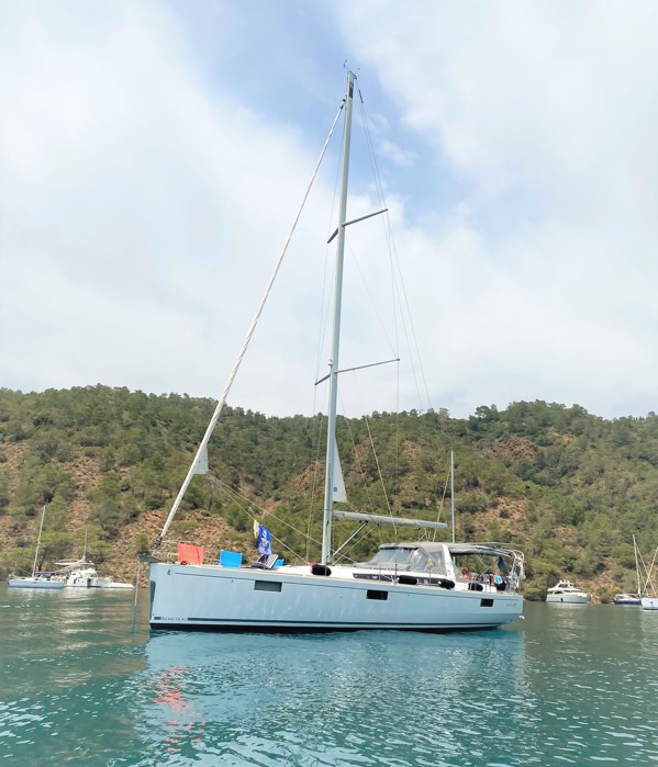 2015 BENETEAU OCEANIS 48