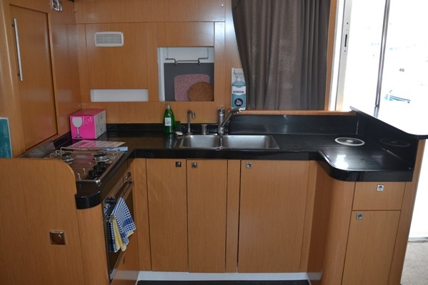 2011 FOUNTAINE PAJOT ORANA 44