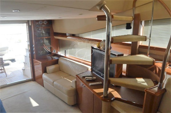 2007 PRINCESS 67