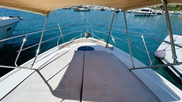 2014 BENETEAU GT 49