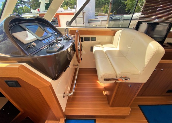 2010 APREAMARE 48