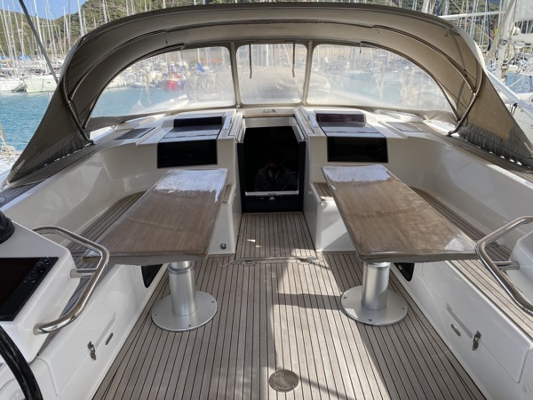 2015 HANSE 575  