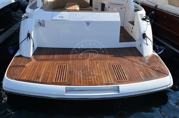 2014 FAIRLINE TARGA 38