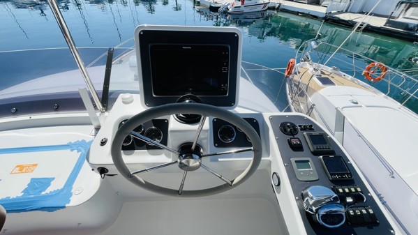 2016 AZIMUT MAGELLANO 53