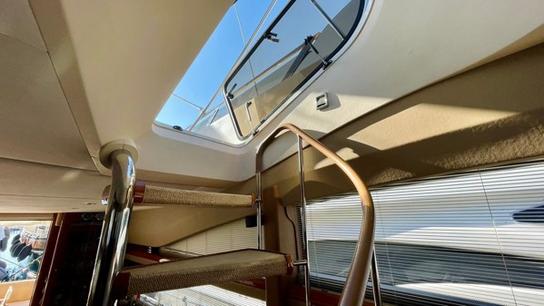 2007 PRINCESS 67 