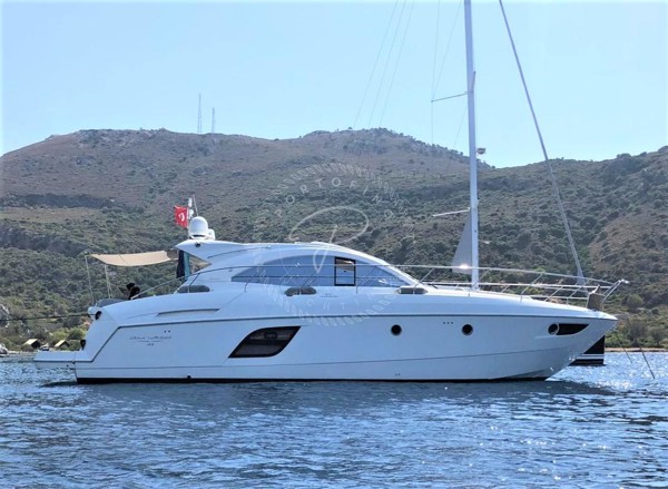 2014 BENETEAU GT 49