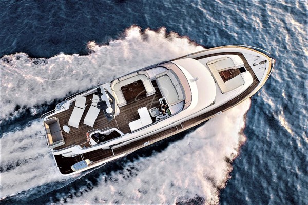 2016 AZIMUT MAGELLANO 66