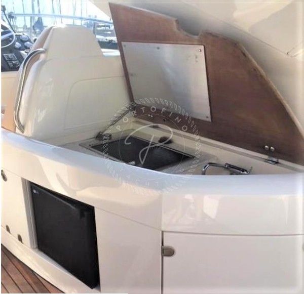 2009 FAIRLINE TARGA 38