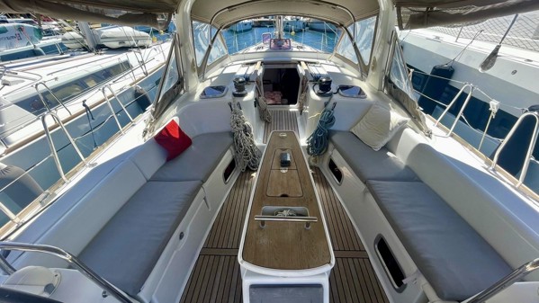 2011 BENETEAU OCEANIS 50