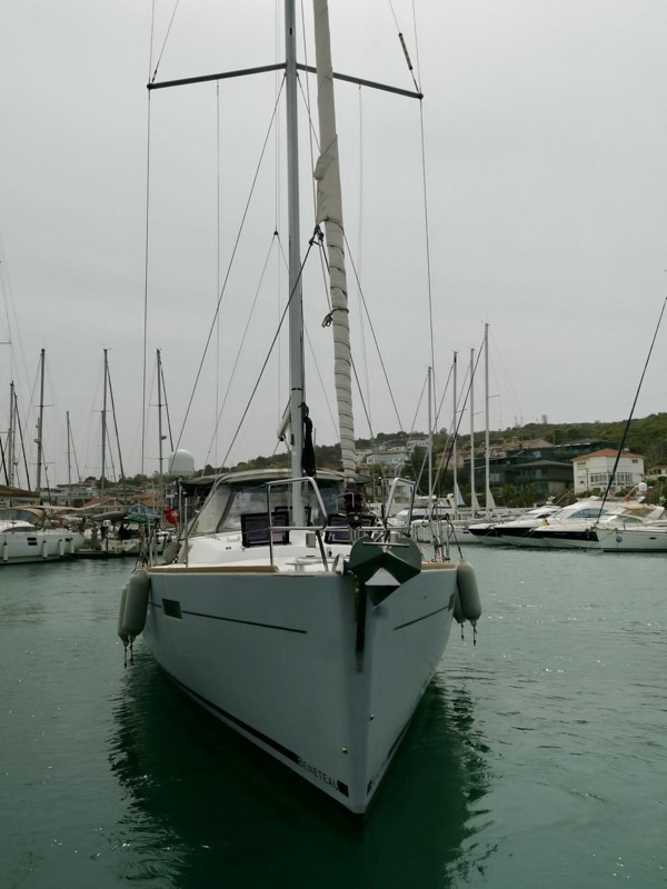 2015 BENETEAU OCEANIS 45