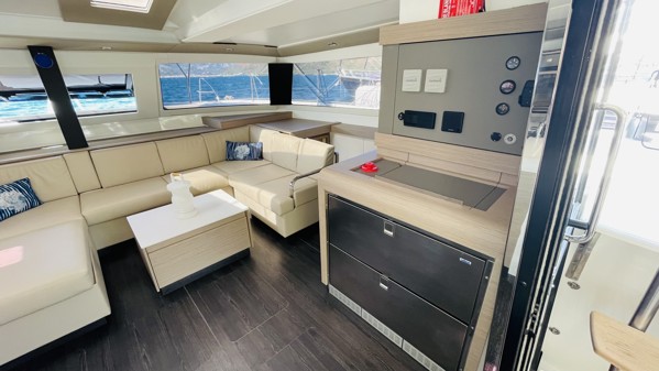 2022 FOUNTAINE PAJOT ELBA 45