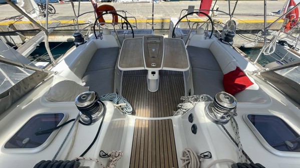 2011 BENETEAU OCEANIS 50