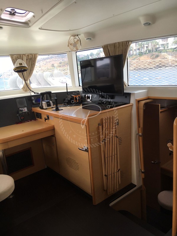 2008 LAGOON 440