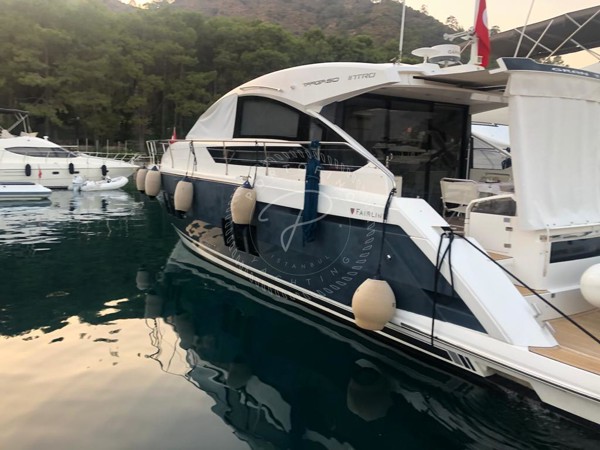 2012 FAIRLINE TARGA 50 GT