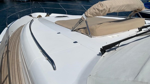 2007 PRINCESS 21M