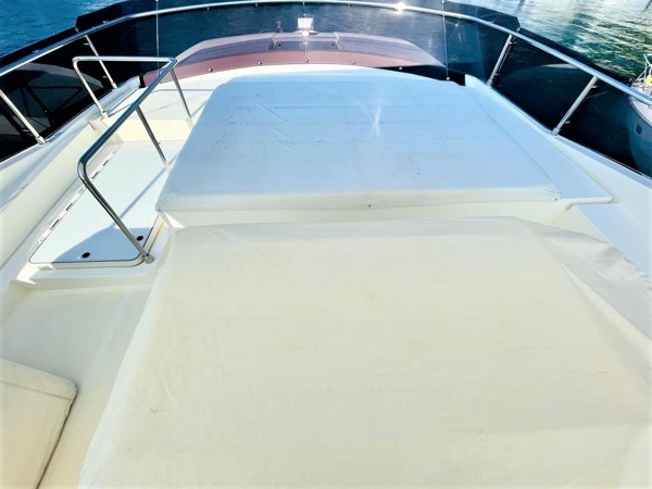 2007 FERRETTI YACHTS 731