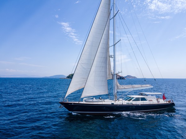 2002/2022 ROYAL DENSHIP 110 SLOOP 