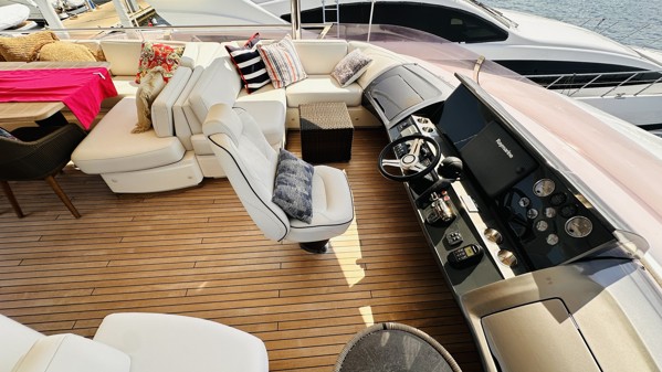 2014 PRINCESS 88