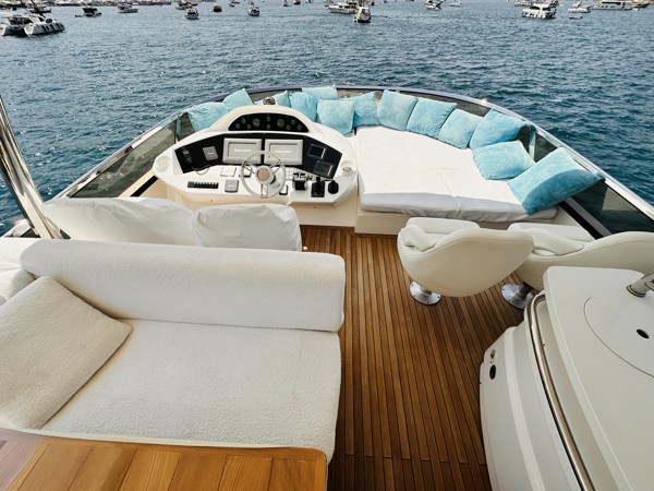 2012 SUNSEEKER 80