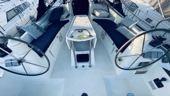 2007 JEANNEAU 42 DS 