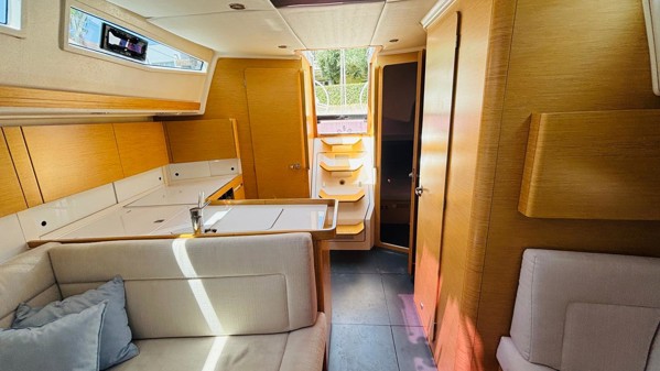 2013 ELAN 400