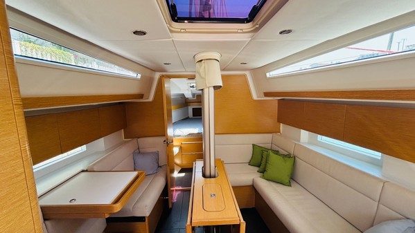 2013 ELAN 400