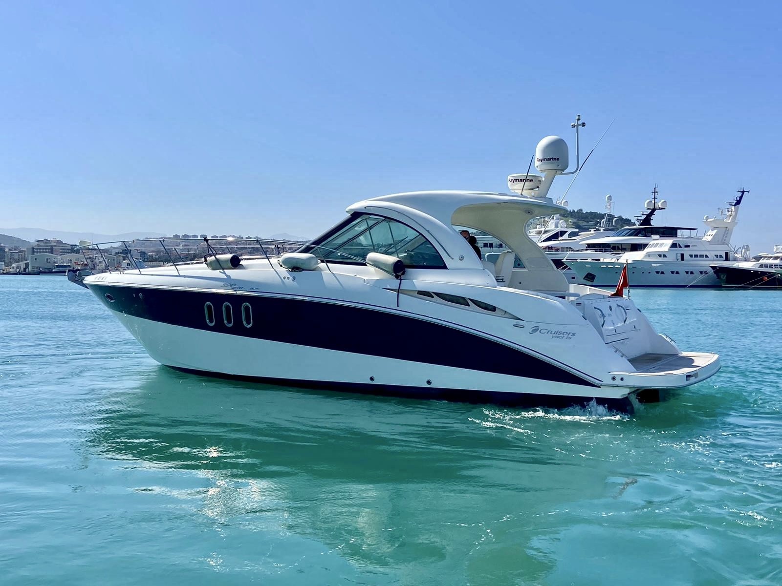 2007 CRUISER YACHTS 390 SPORT COUPE