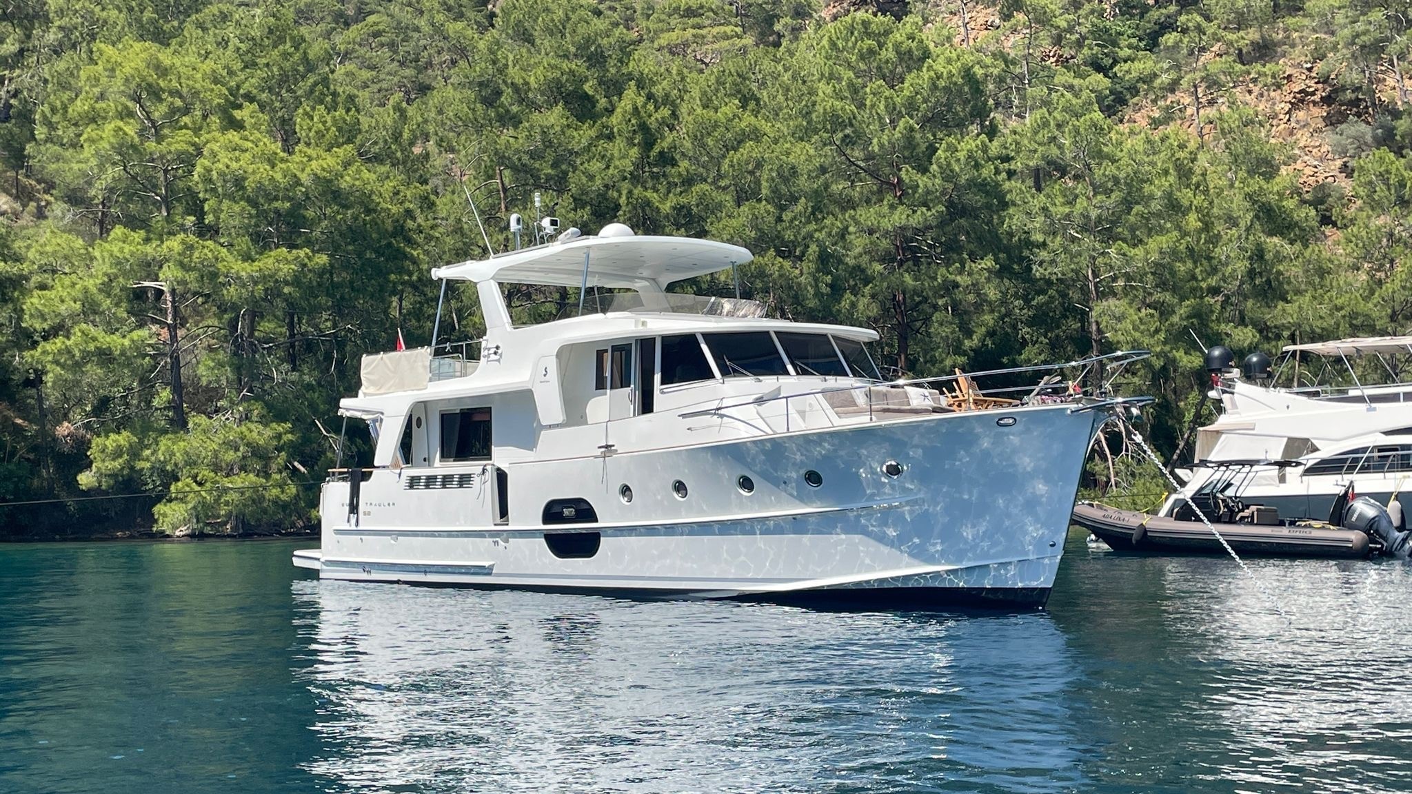 2011 BENETEAU SWIFT TRAWLER 52