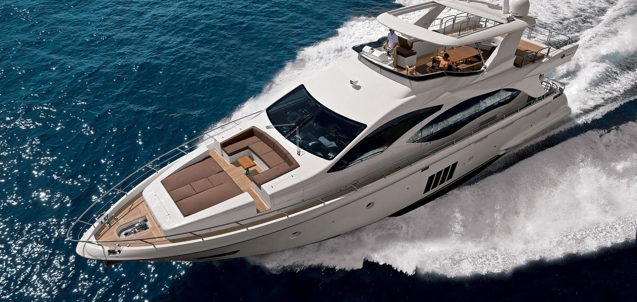 2013 AZIMUT 84 FLYBRIDGE