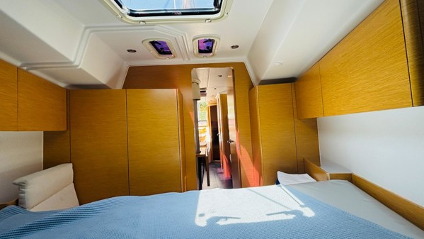 2013 ELAN 400