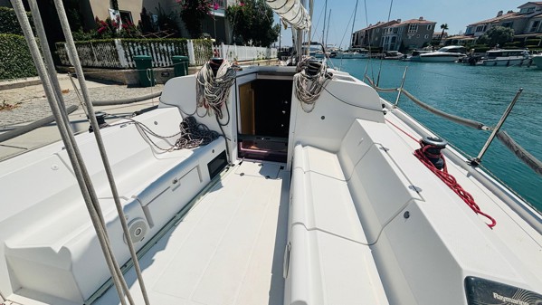 2013 ELAN 400